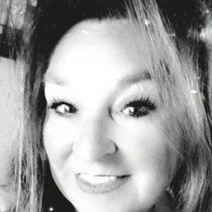 Meet your Posher, Deb